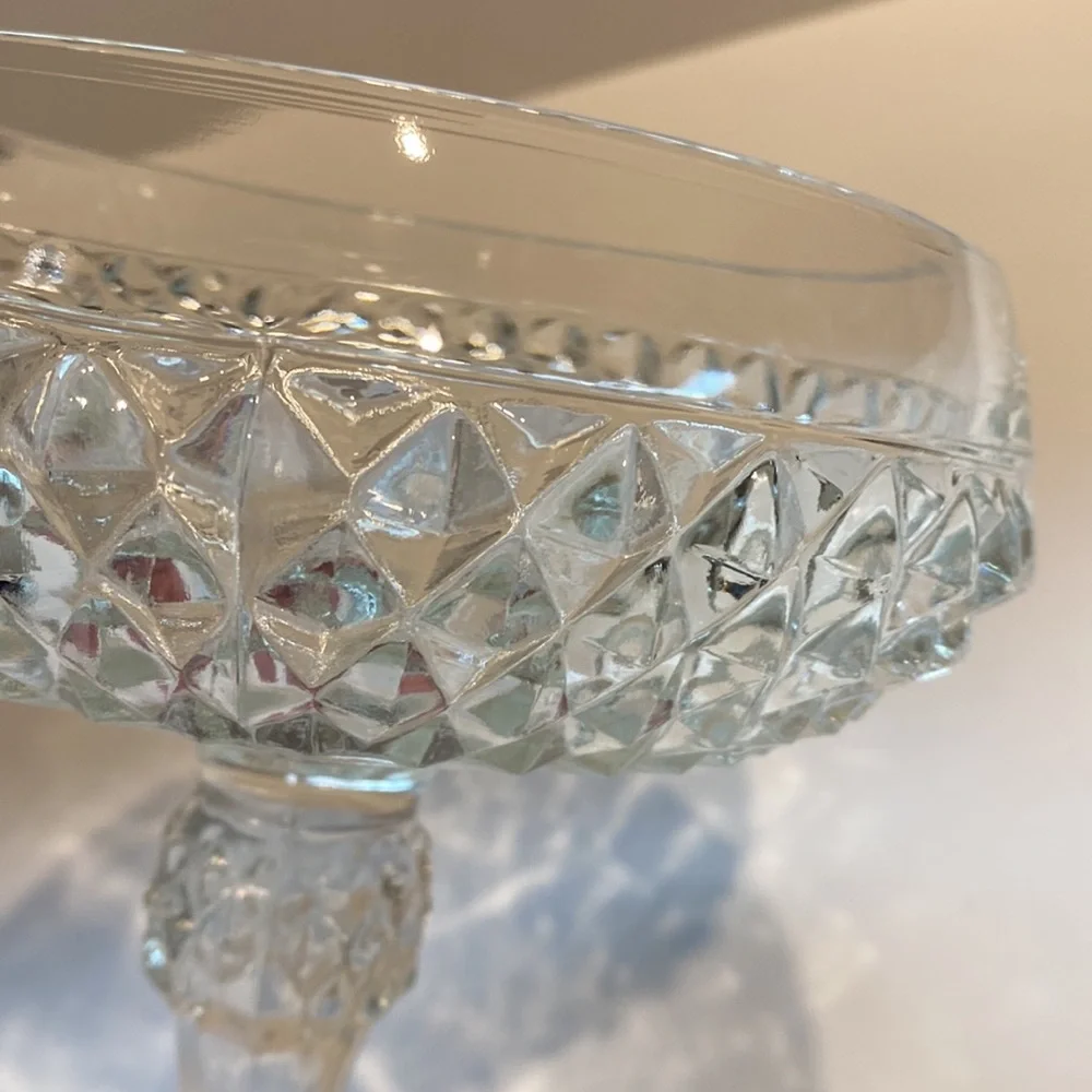 Vintage Diamond Cut Clear Pedestal Candy Dish Indiana Glass Co - Picture 13 of 14